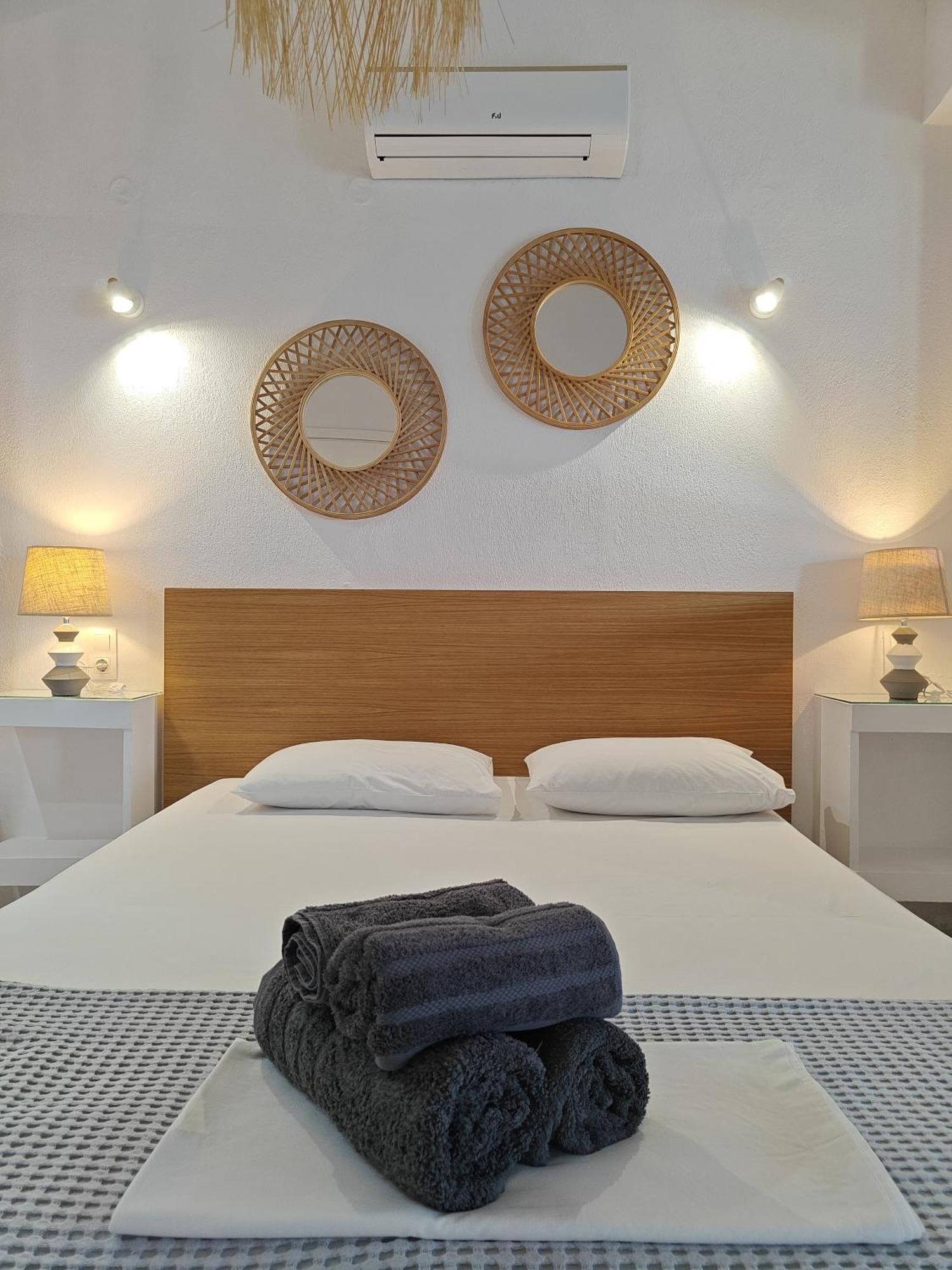 Del Sol Suites Скіатос Екстер'єр фото